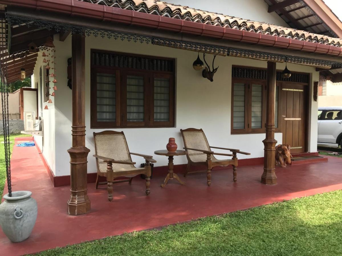 Villa Bubble Sea Unawatuna Exterior photo