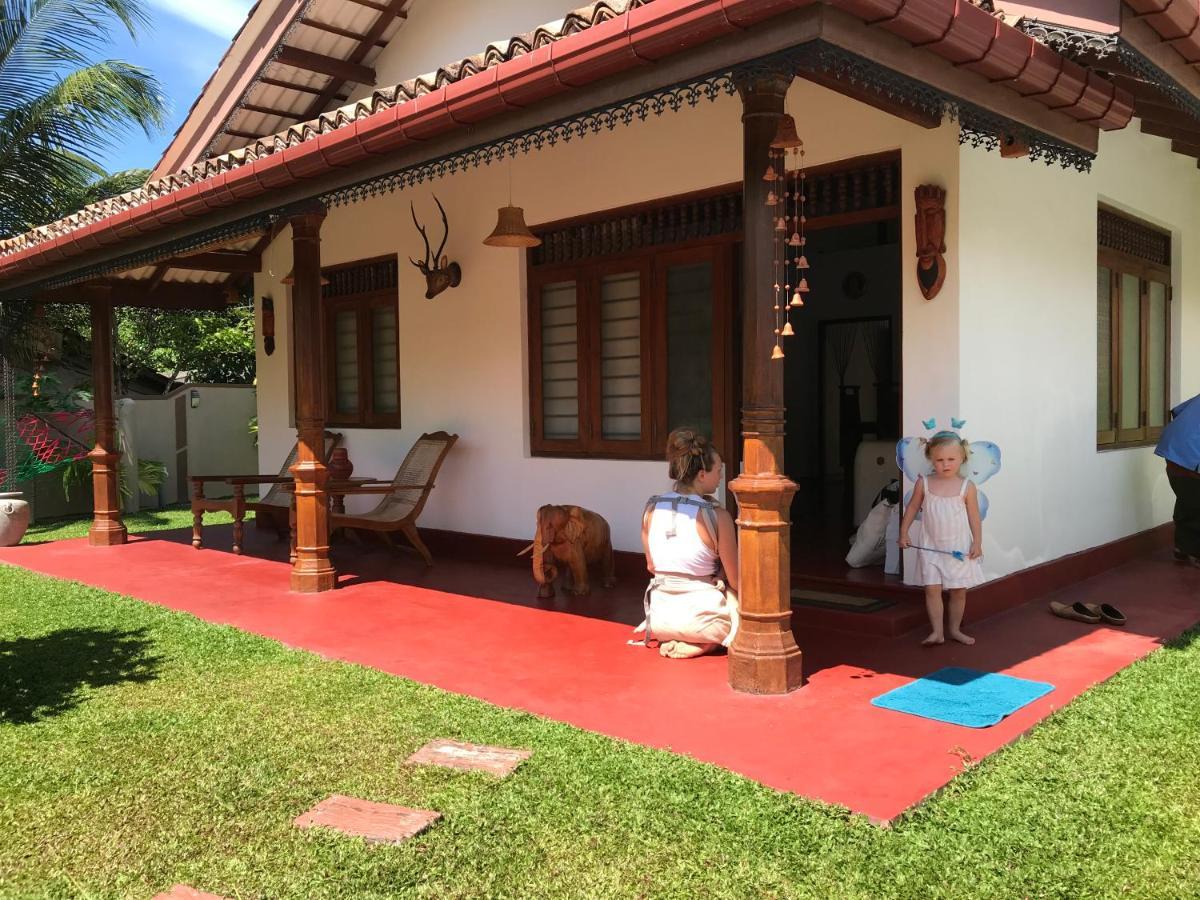 Villa Bubble Sea Unawatuna Exterior photo